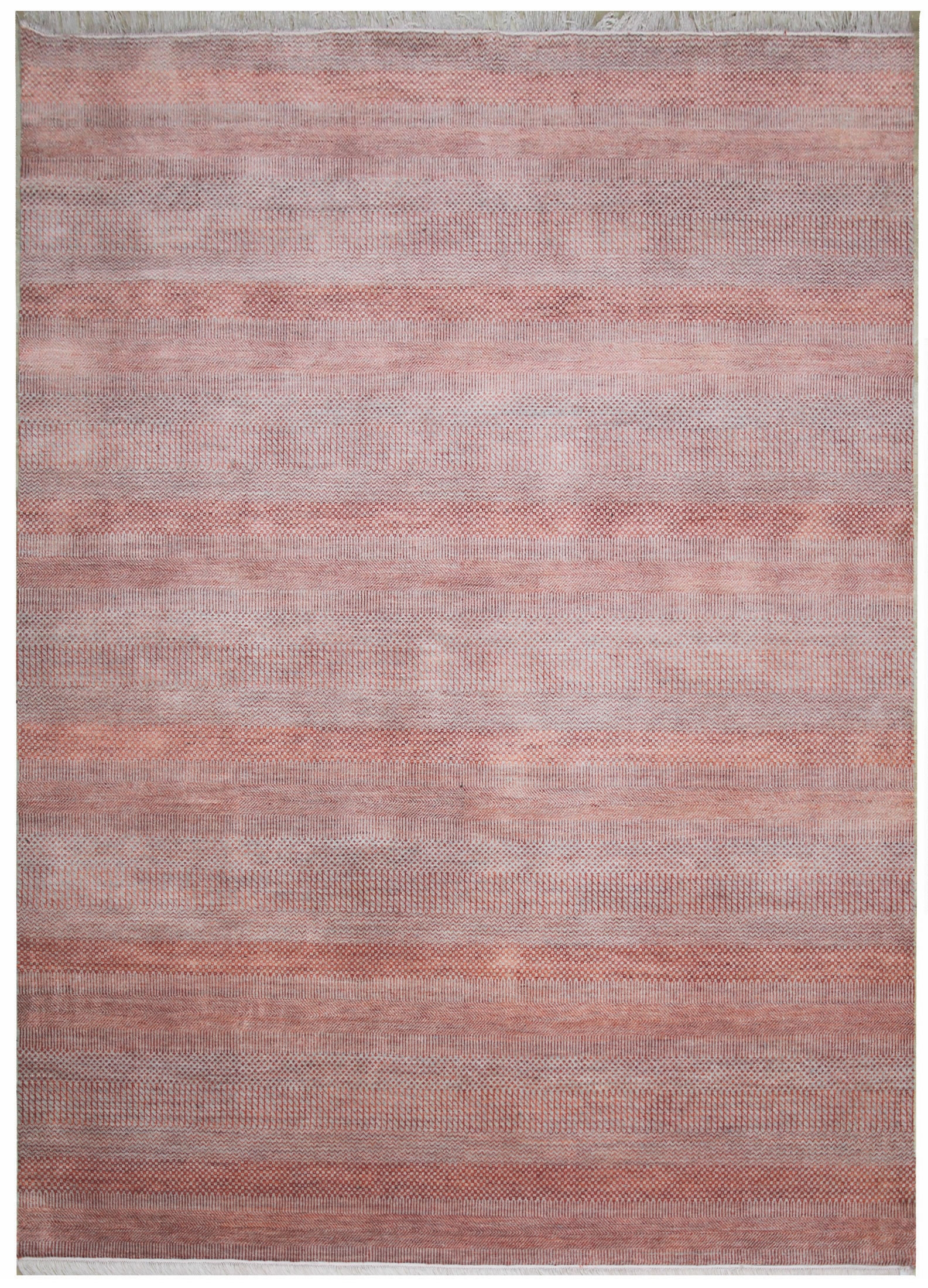 Diamond Carpets koberce Ručně vázaný kusový koberec Diamond DC-MCN Silver/m.red - 160x230 cm