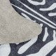 Kusový koberec Etosha 4111 black (tvar kožešiny)