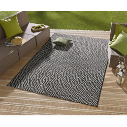 Kusový koberec Meadow 102470 Black – na ven i na doma