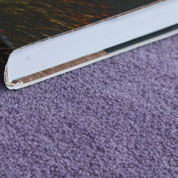 Ručně všívaný kusový koberec Asra wool purple