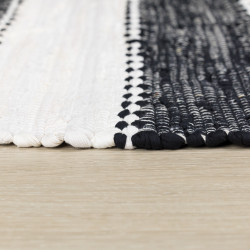 Kusový koberec Ashram Schwarz