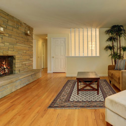 Kusový ručně tkaný koberec Mir cream