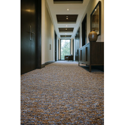 Metrážový koberec Mammut 8016 hnědý, zátěžový