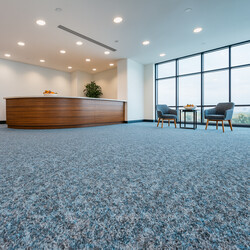 Metrážový koberec Lindau 30 Světle Modrý, zátěžový