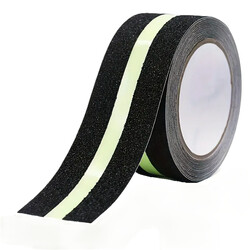 Protiskluzová páska s luminiscenčním pruhem