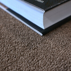 Kusový koberec Royal Lux 40 hnědý čtverec