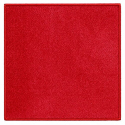 Kusový koberec Monarch red čtverec