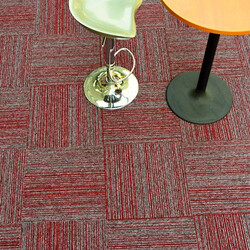 Kobercový čtverec Coral Lines 60380-50 červeno-šedý 50 x 50 cm