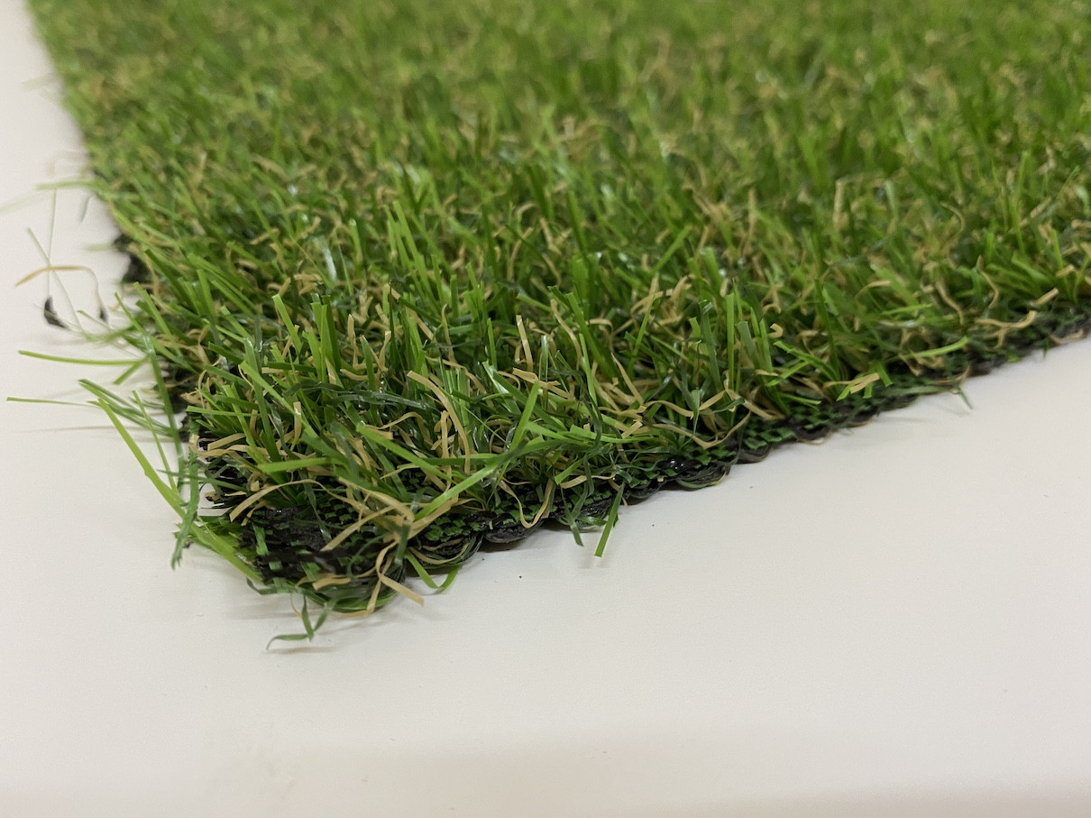 Levně Lano - koberce a trávy AKCE: 100x100 cm travní koberec Camelia (umělá tráva) - 100x100 cm