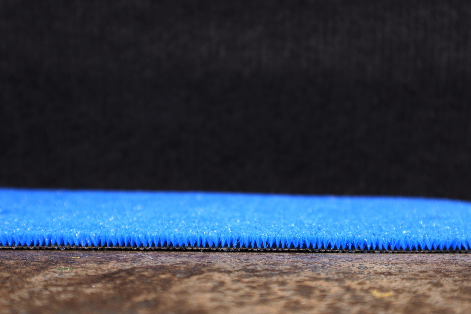 Levně Condor Carpets Umělá tráva Spring modrá metrážní - Rozměr na míru cm
