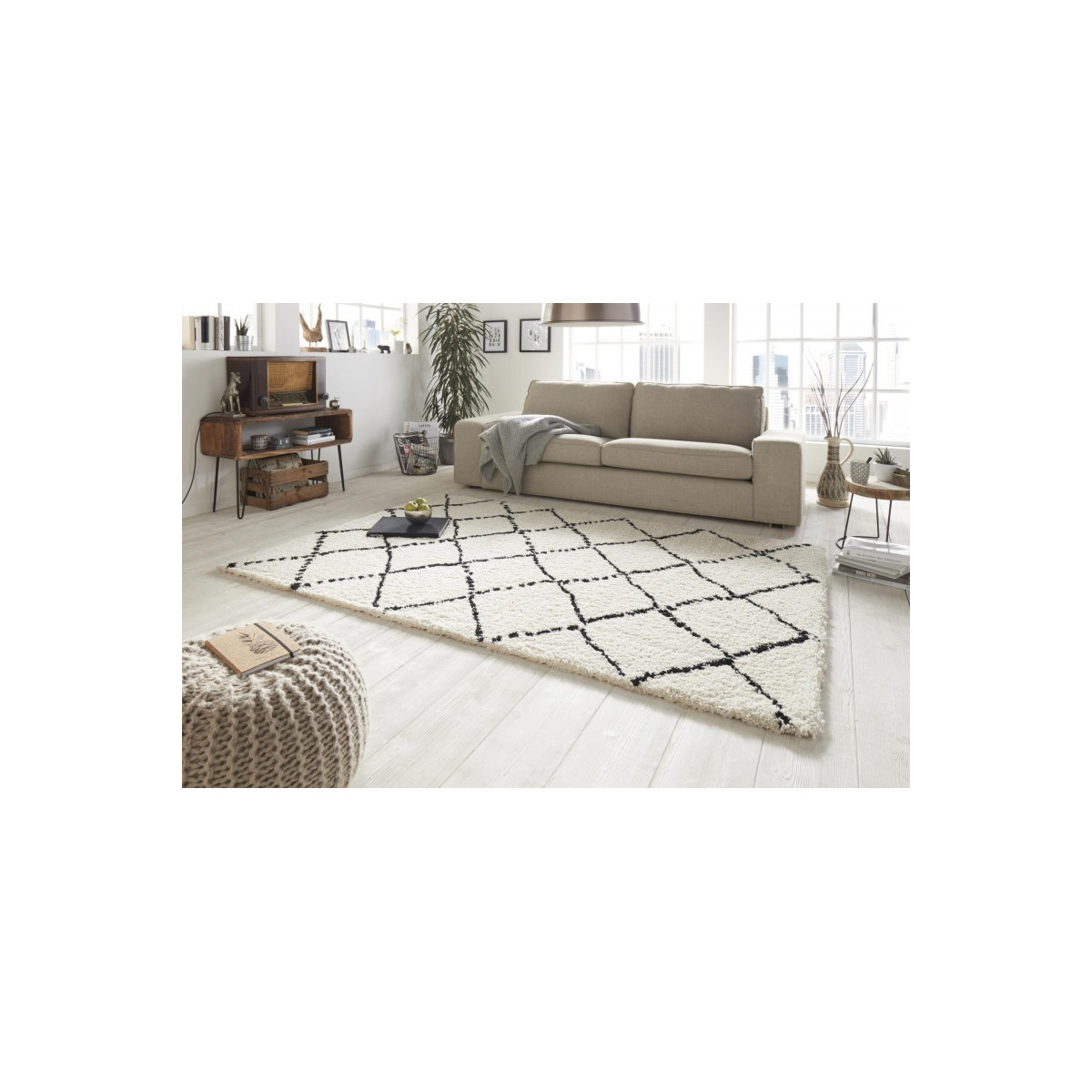 Kusový koberec Allure 102753 creme schwarz