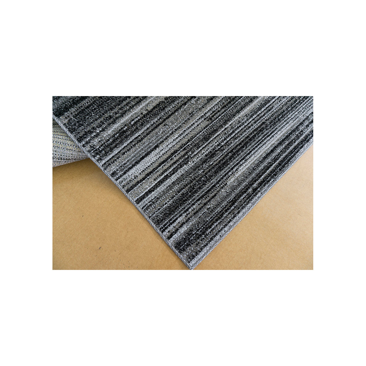 Kusový koberec Lagos 1265 Silver (Grey)