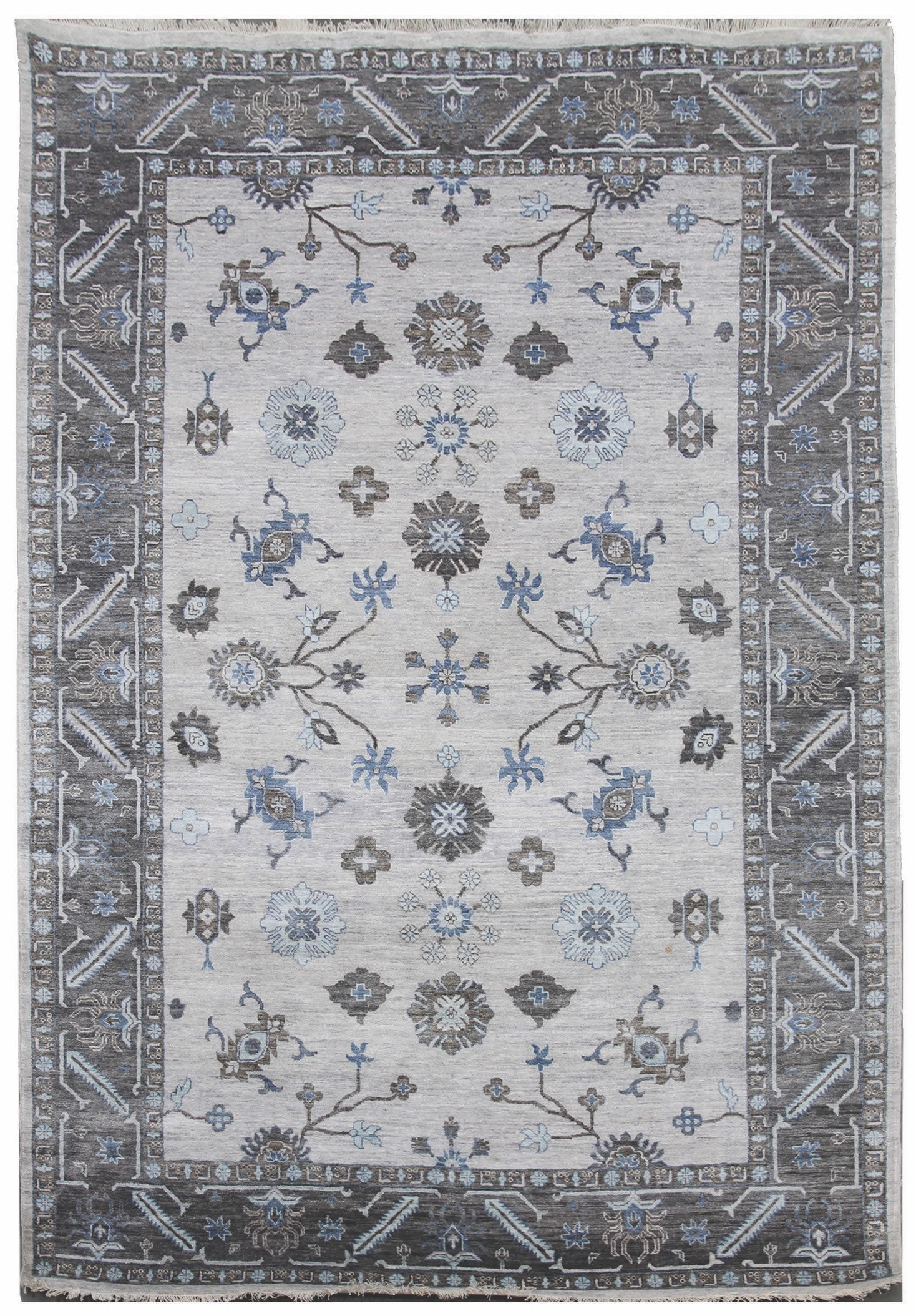 Diamond Carpets koberce Ručně vázaný kusový koberec Diamond DC-USHAK silver/black - 180x275 cm