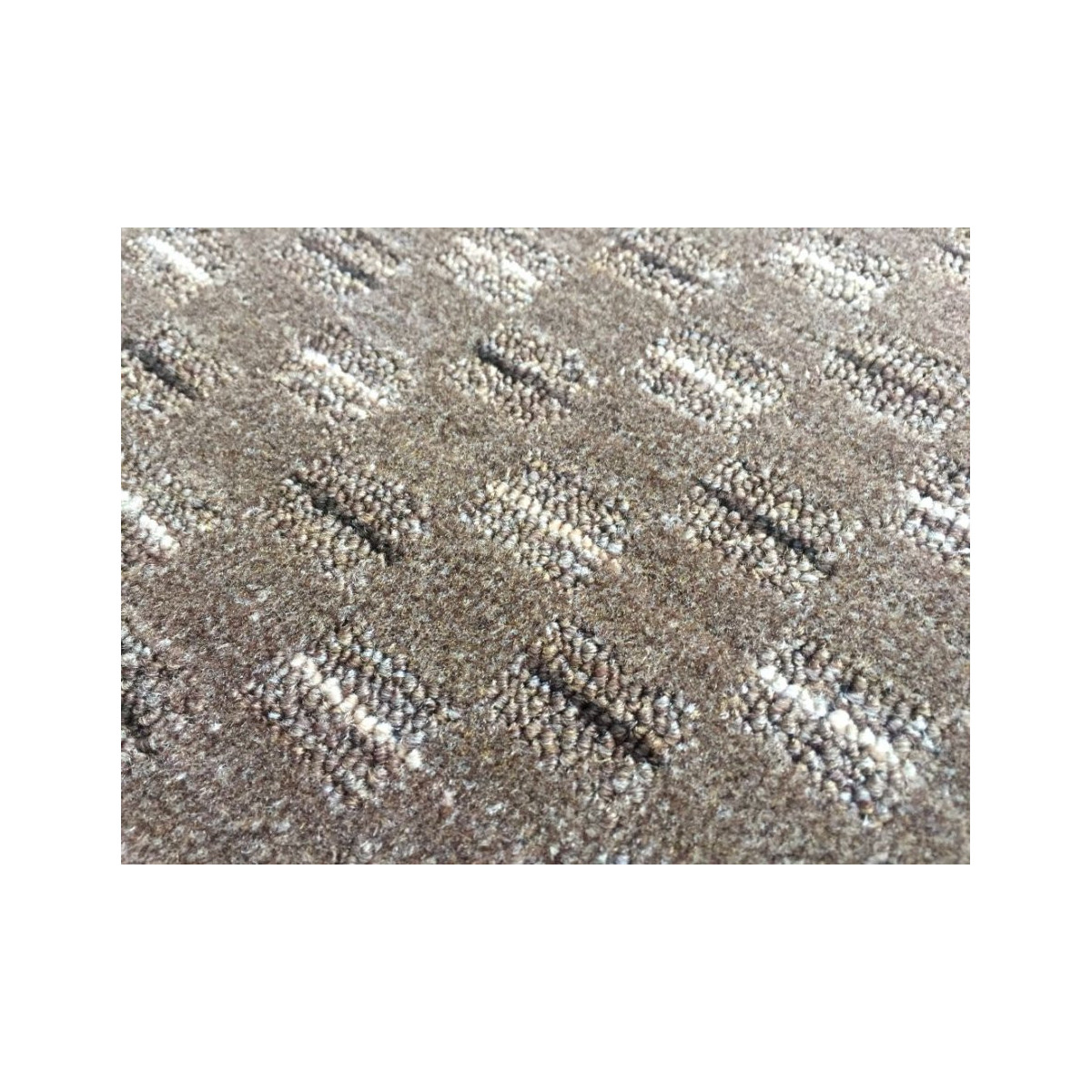 Metrážový koberec Valencia hnědá