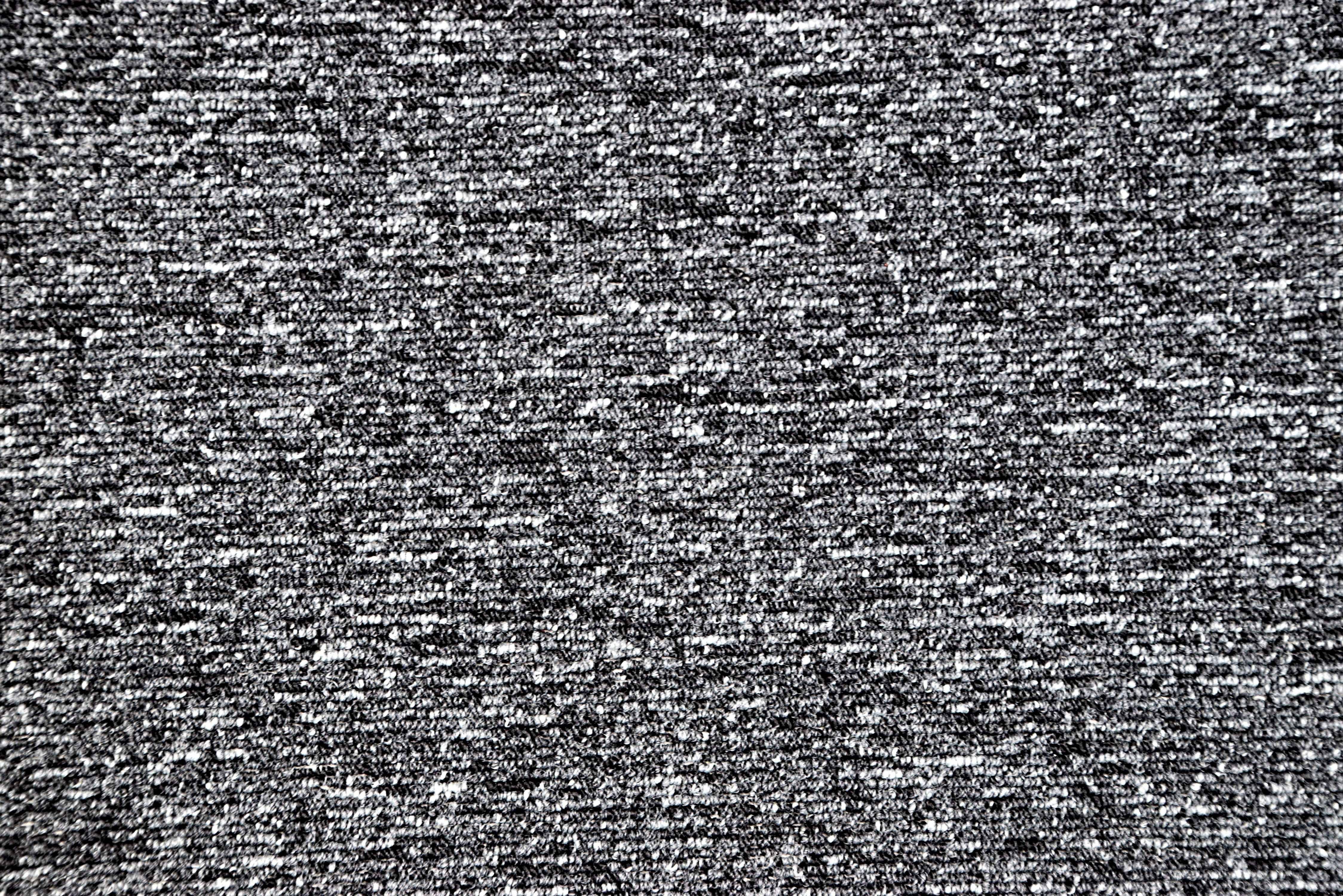 Levně Metrážový koberec Mammut 8028 charcoal, zátěžový - Bez obšití cm
